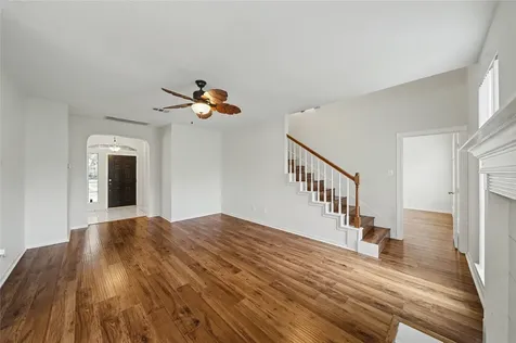 1202 Woodley Bend Sugar Land TX 77479