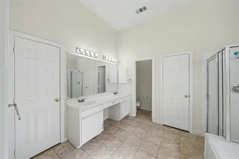 1202 Woodley Bend Sugar Land TX 77479