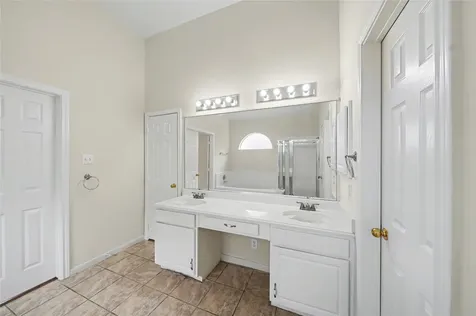 1202 Woodley Bend Sugar Land TX 77479