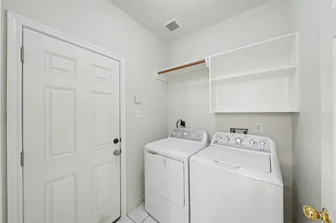 1202 Woodley Bend Sugar Land TX 77479