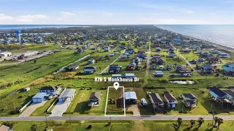 876 S Monkhouse Drive Crystal Beach TX 77650