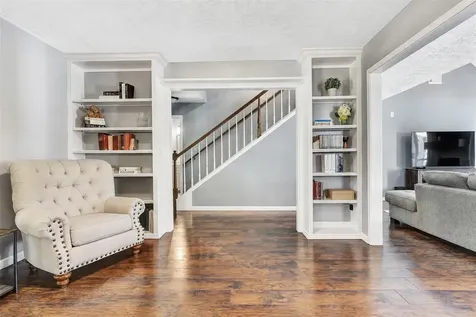 404 Independence Drive Friendswood TX 77546