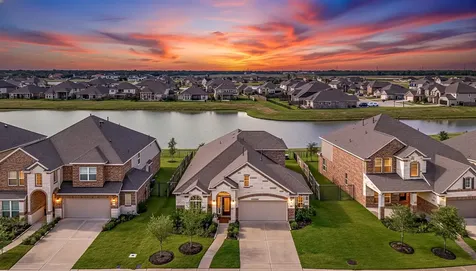 77 Indian Wells Drive Manvel TX 77578