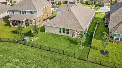 77 Indian Wells Drive Manvel TX 77578