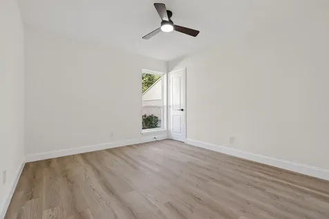 6207 Rollingbrook Drive Houston TX 77096