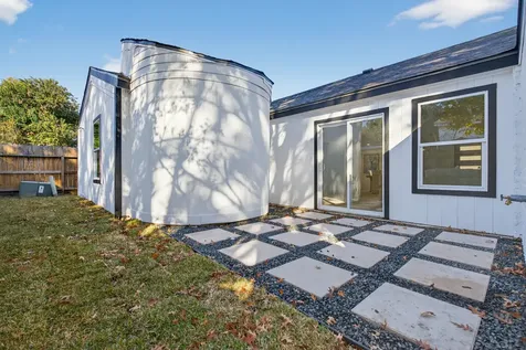 6207 Rollingbrook Drive Houston TX 77096