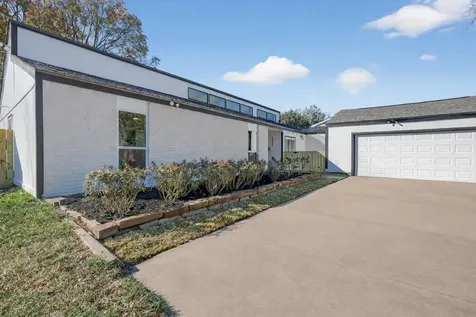 6207 Rollingbrook Drive Houston TX 77096
