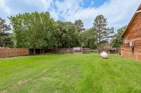 86 Oak Hill Drive Huntsville TX 77320