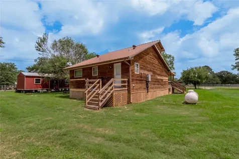 86 Oak Hill Drive Huntsville TX 77320
