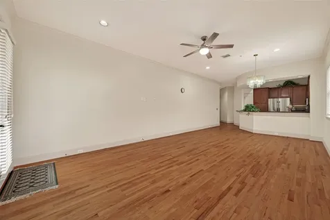 58 Briar Hollow Lane 204 Houston TX 77027