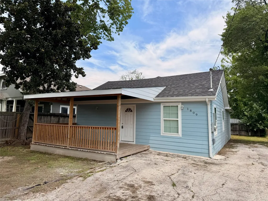 1809 Reese Street Houston TX 77012
