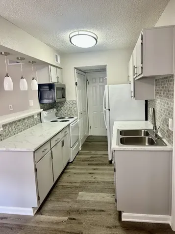 12660 Ashford Point Drive 608 Houston TX 77082