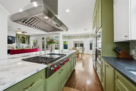 4923 Palmetto Street Bellaire TX 77401