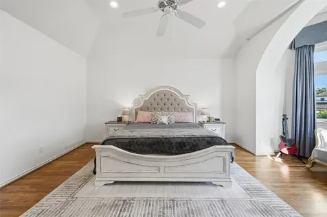 4923 Palmetto Street Bellaire TX 77401