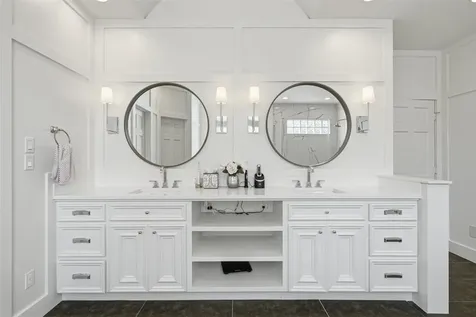 4923 Palmetto Street Bellaire TX 77401