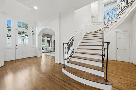 4923 Palmetto Street Bellaire TX 77401