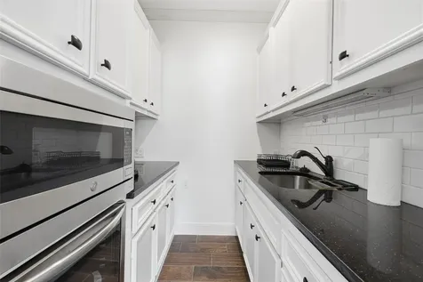 4923 Palmetto Street Bellaire TX 77401