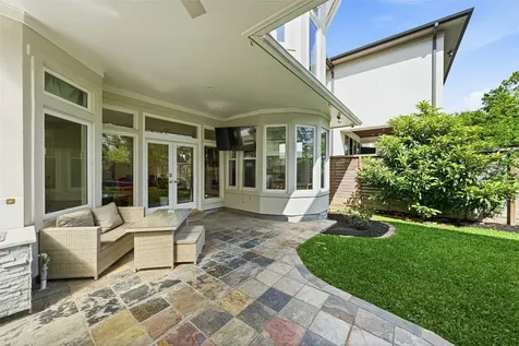 4923 Palmetto Street Bellaire TX 77401