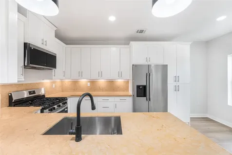 6809 Fairway A Houston TX 77087