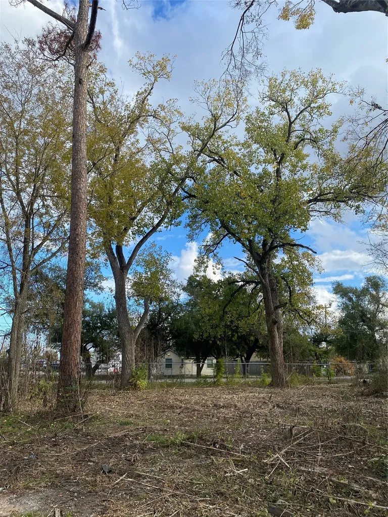 13708 Almeda School Road Houston TX 77047