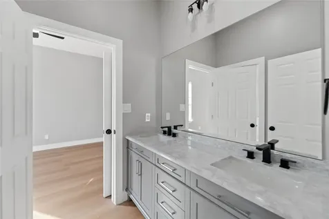 4336 Maggie Street Houston TX 77051