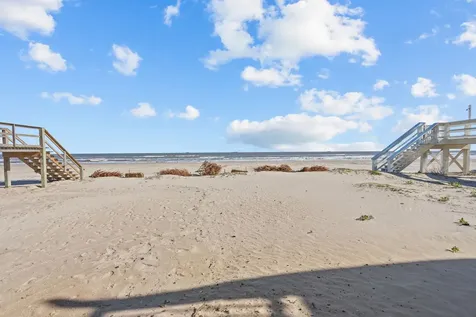 103 W Palm Street Surfside Beach TX 77541