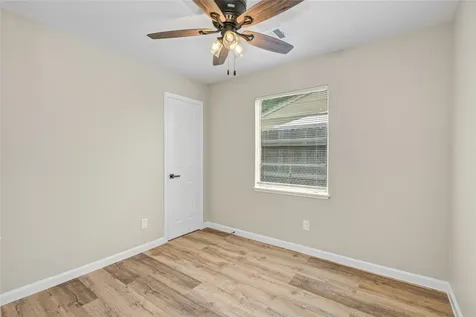 10611 Leitrim Way Houston TX 77047