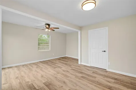 10611 Leitrim Way Houston TX 77047