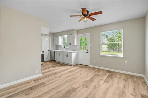 10611 Leitrim Way Houston TX 77047