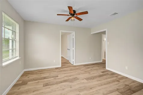 10611 Leitrim Way Houston TX 77047