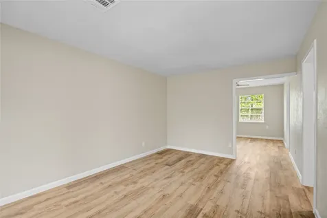 10611 Leitrim Way Houston TX 77047