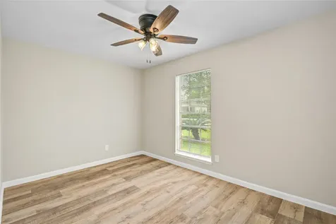 10611 Leitrim Way Houston TX 77047