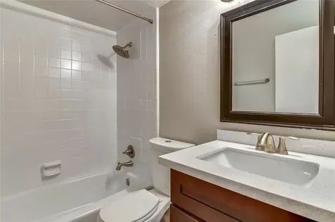 10839 Sugar Hill Drive A Houston TX 77042