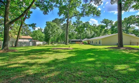 502 Weisinger Drive Magnolia TX 77354