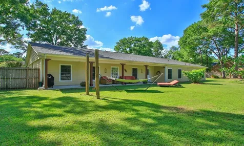 502 Weisinger Drive Magnolia TX 77354
