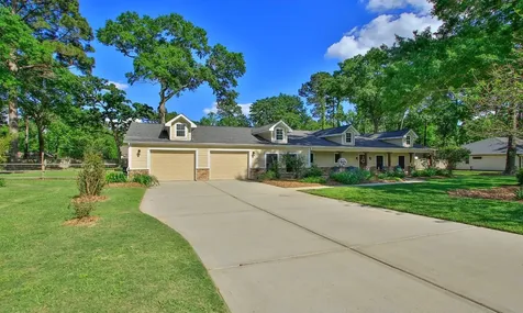 502 Weisinger Drive Magnolia TX 77354
