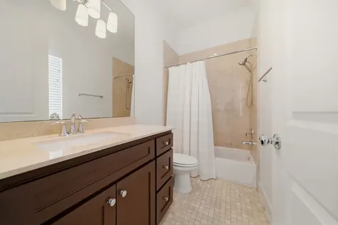 911 W Drew Street Houston TX 77006
