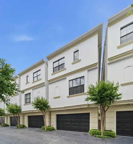 911 W Drew Street Houston TX 77006