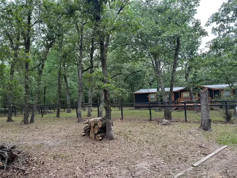35 Amber Drive Huntsville TX 77320