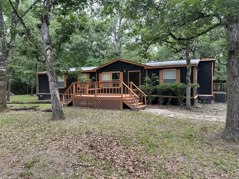 35 Amber Drive Huntsville TX 77320