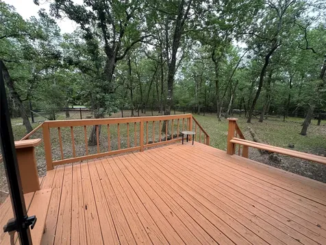 35 Amber Drive Huntsville TX 77320