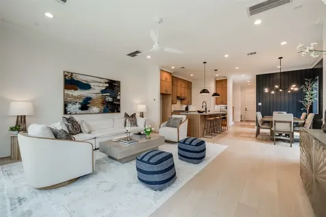 1817 Branard Street Houston TX 77098