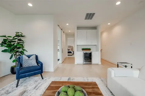 1817 Branard Street Houston TX 77098