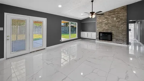 8422 Old Meadow Lane Houston TX 77064