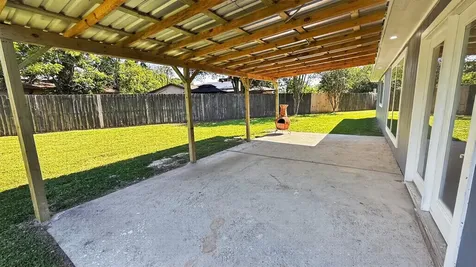 8422 Old Meadow Lane Houston TX 77064