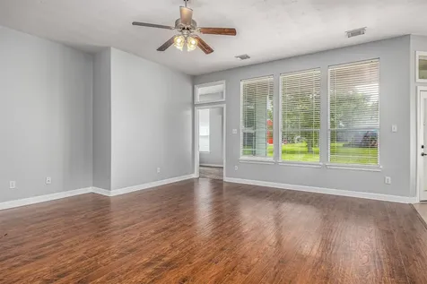 1711 Caroline Avenue Baytown TX 77523