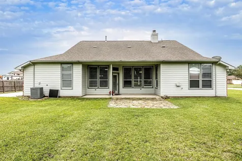 1711 Caroline Avenue Baytown TX 77523