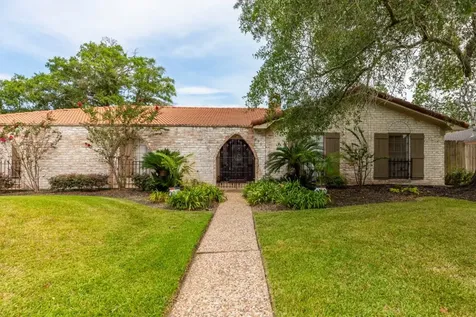 5990 Pinkstaff Lane Beaumont TX 77706