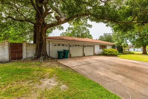 5990 Pinkstaff Lane Beaumont TX 77706