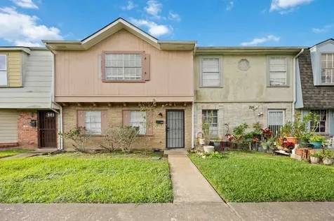 8456 Leawood Boulevard Houston TX 77072